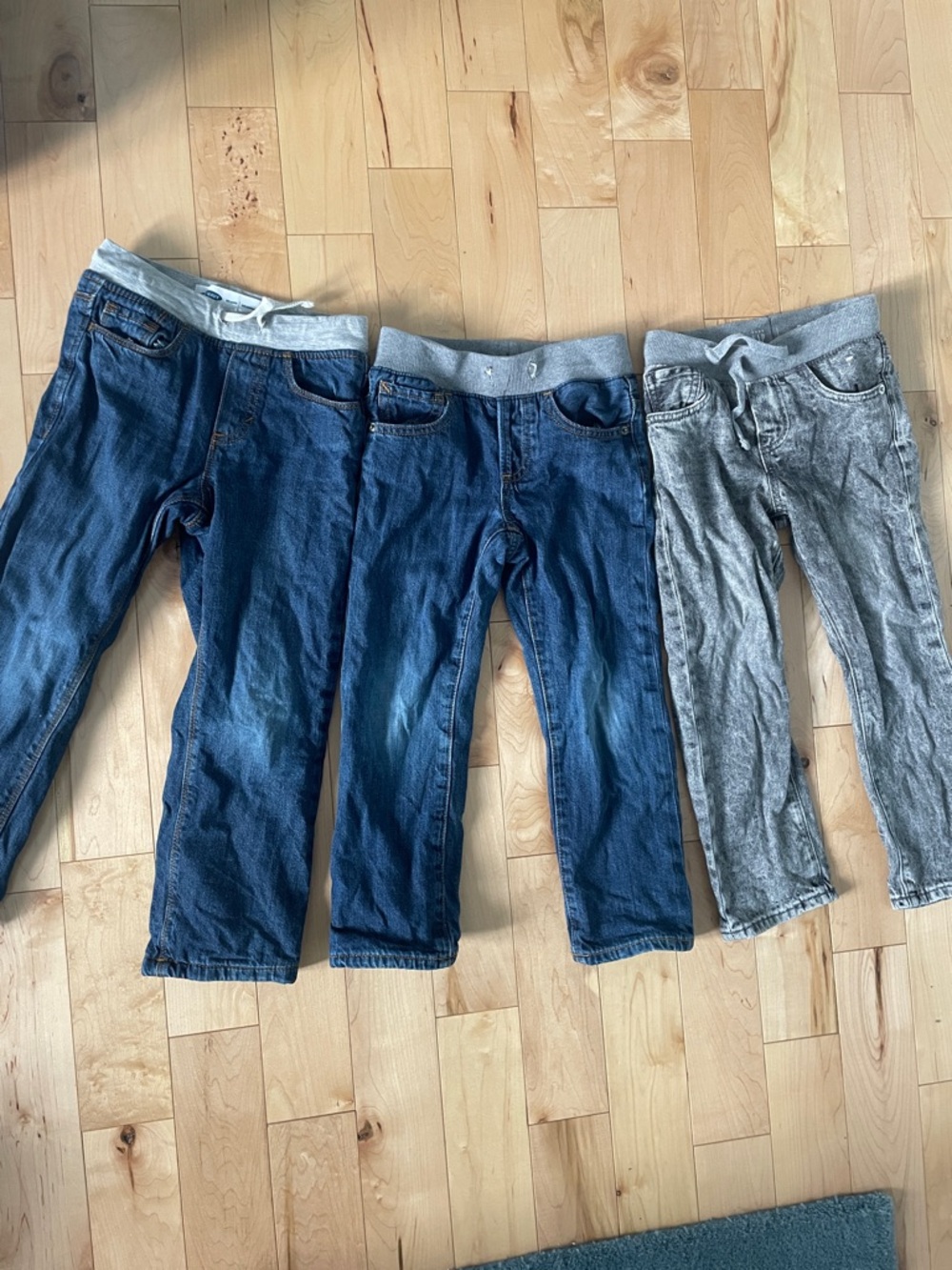 🍀Sale 4/$20 Bundle of size 5 GAP/Old Navy denim